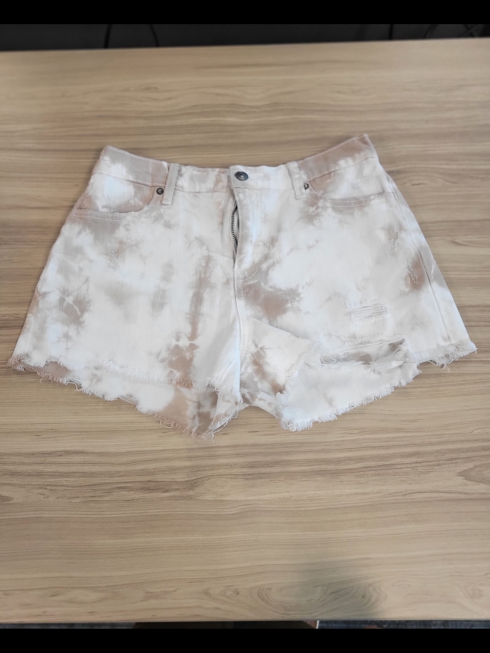 aerie White and Tan Tie-Dye Cutoff Denim Shorts